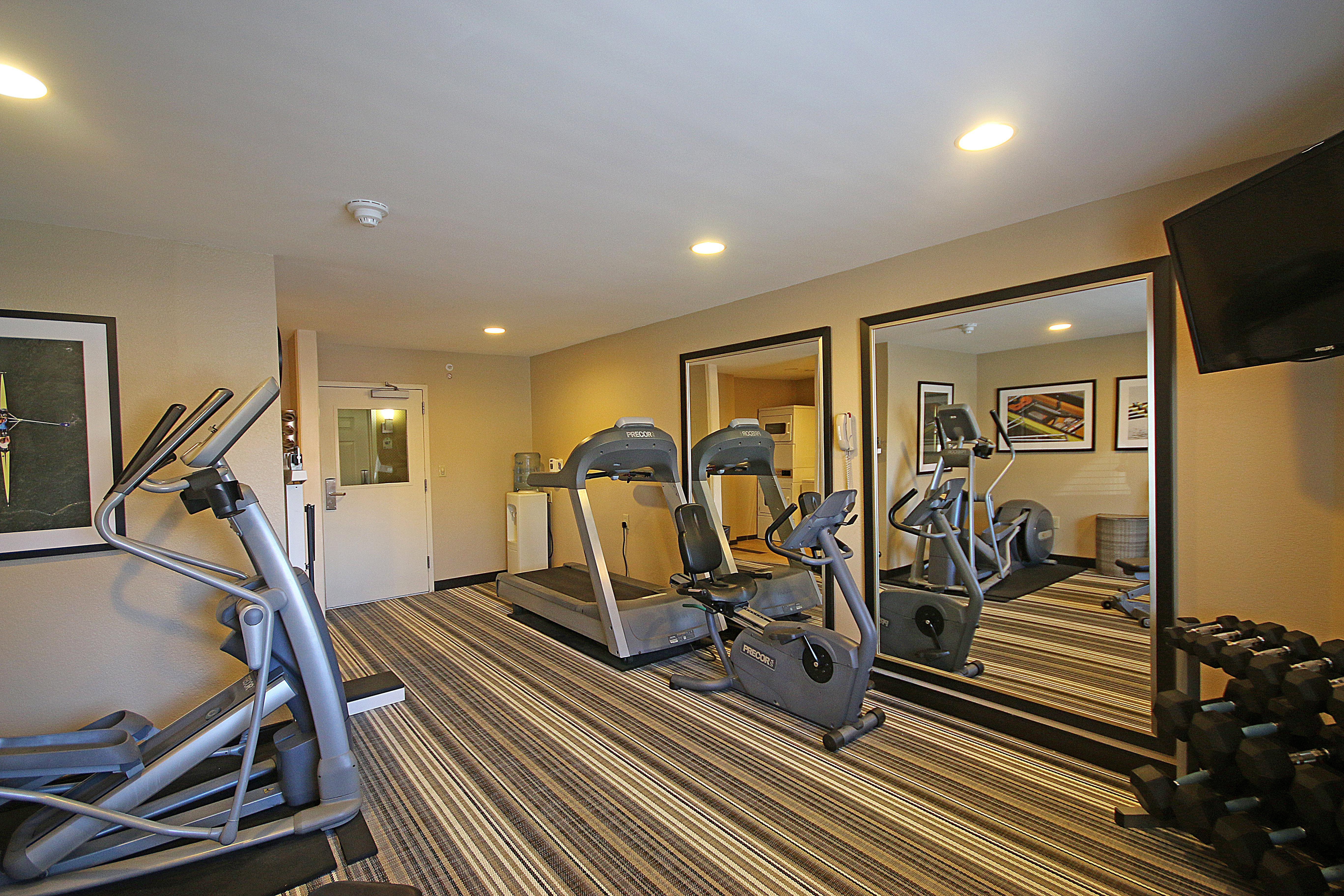 Candlewood Suites Newport News-Yorktown By Ihg Zewnętrze zdjęcie