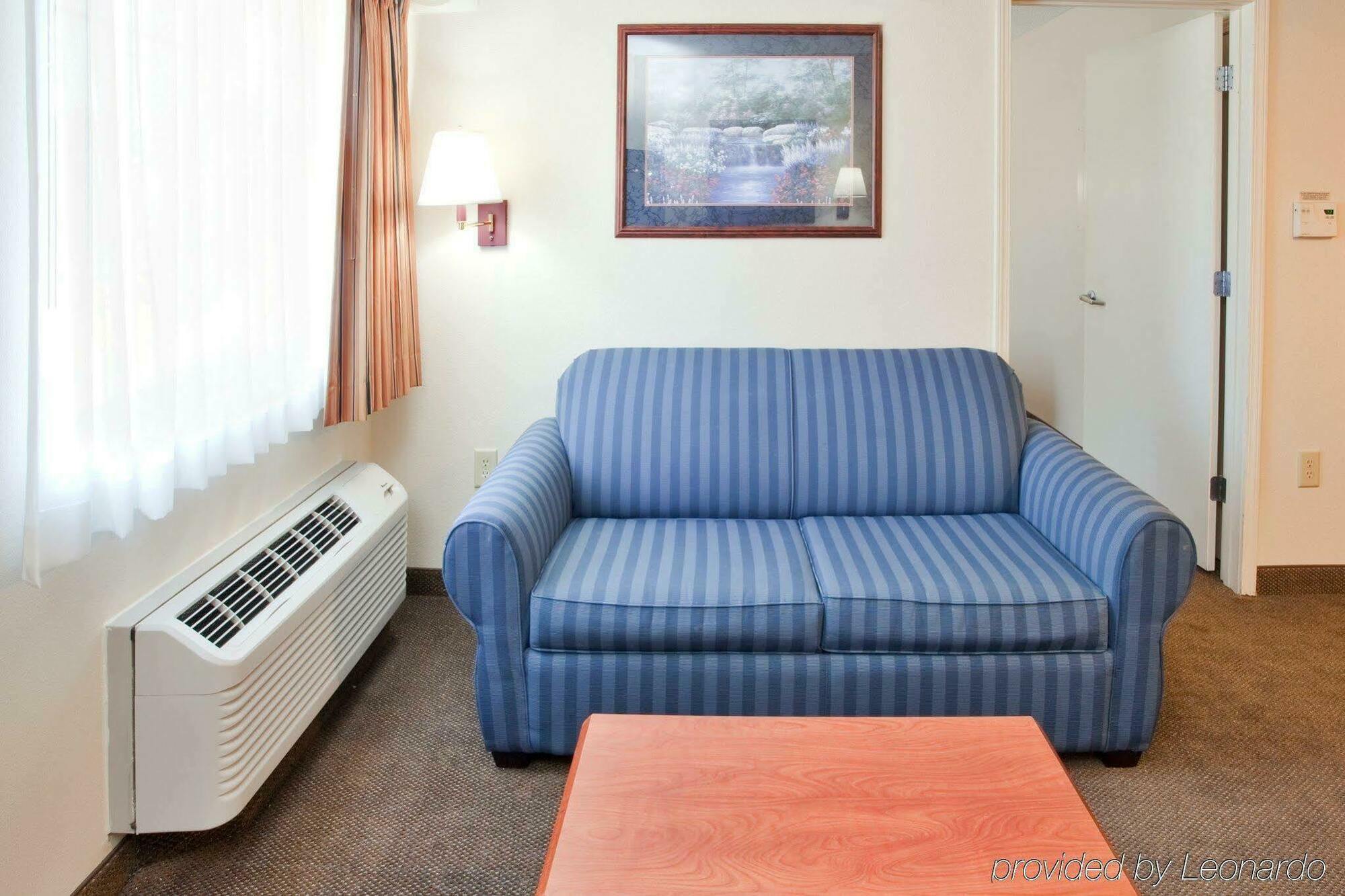 Candlewood Suites Newport News-Yorktown By Ihg Zewnętrze zdjęcie